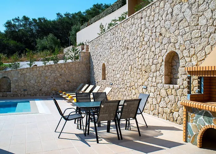 Koufiotissa Private Pool Retreat - Corfu Lux Gem Villa